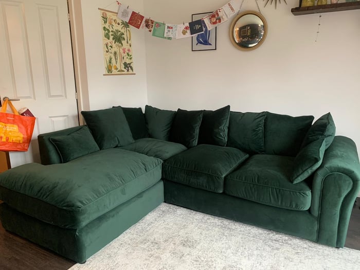 Baron bottle corner sofa