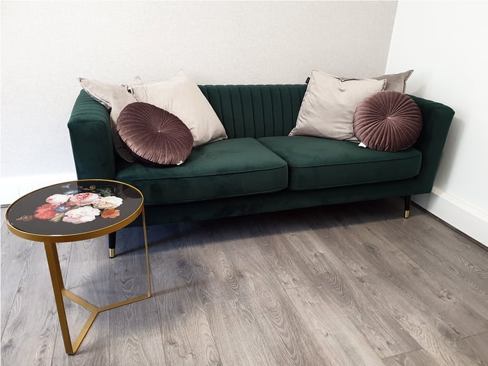 Zielona sofa Slender od Alena