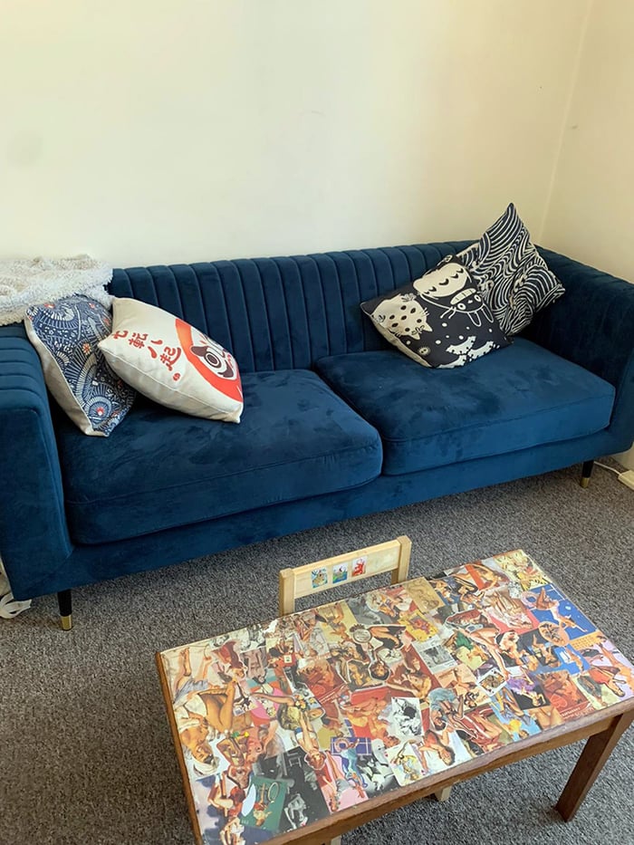 Niebieska sofa Slender od Chrisa