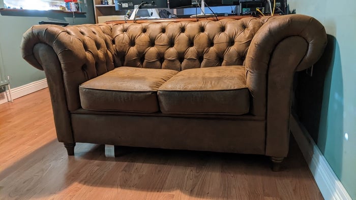 Chesterfield Sofa - Bryan