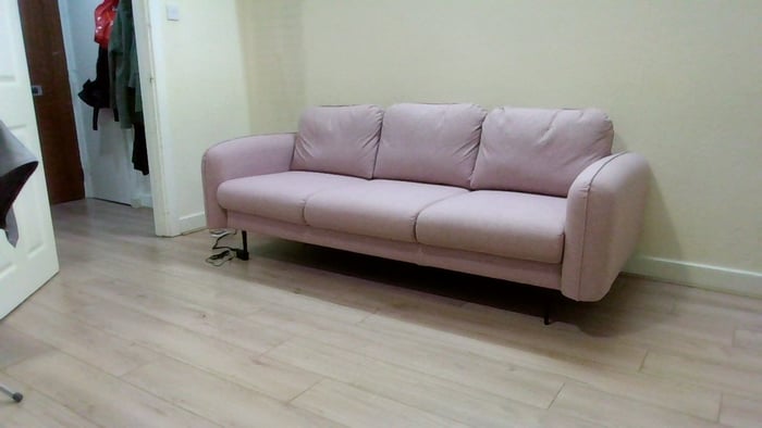 Kilburn Sofa - Devoiry