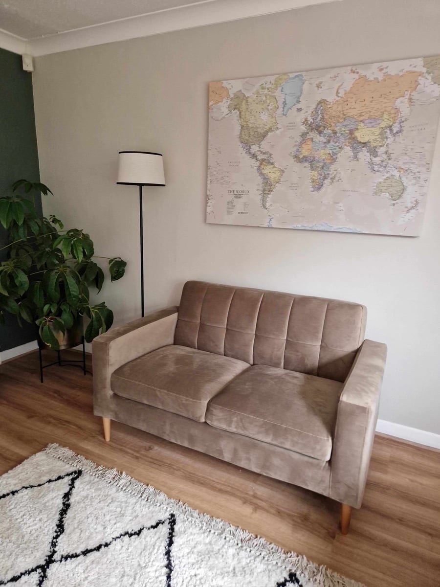 Neat Sofa - Sam