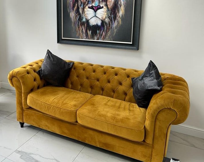Chesterfield Sofa - Sara
