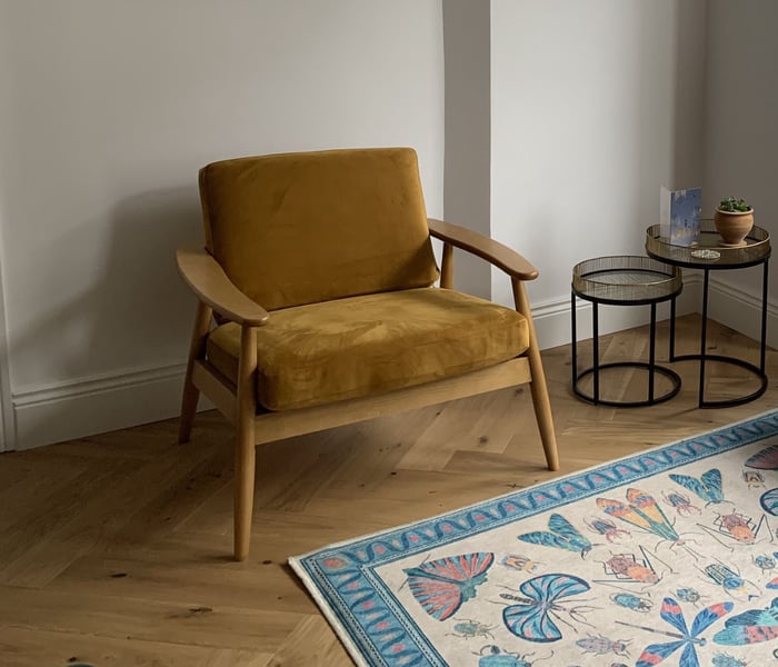 Demure Armchair - Leonie 