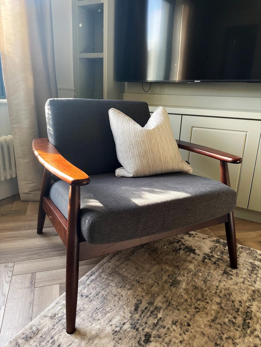 Demure Armchair - Patric