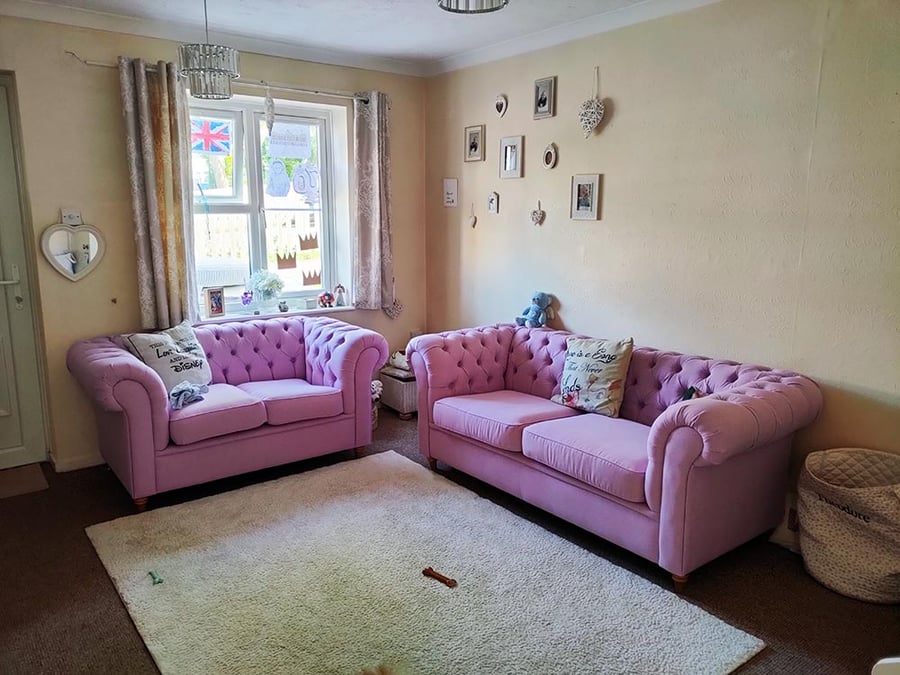 Chesterfield Sofas - Sarah