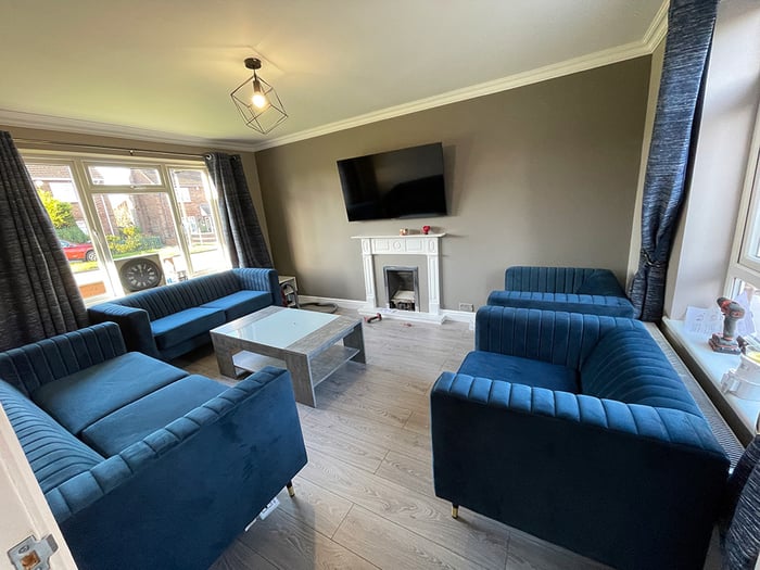 Chesterfield Modern Sofa - Perry
