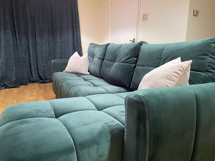 Globe Corner Sofa - Mirela