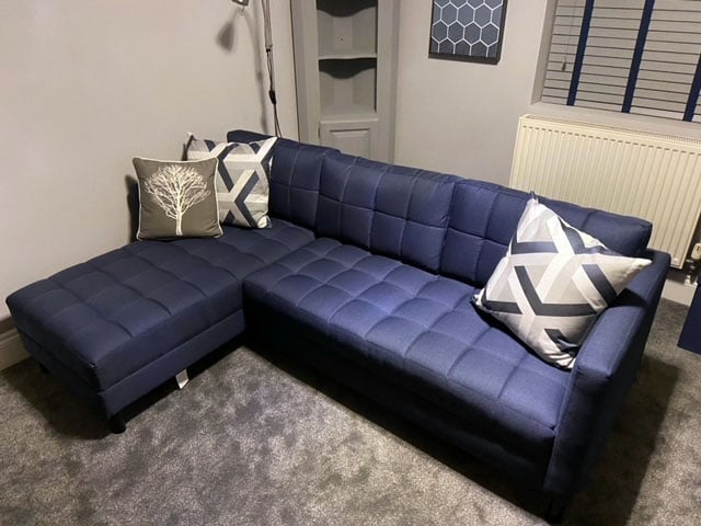Grauer Demure Sessel von Michelle