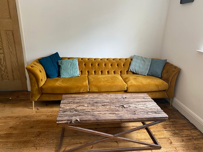 Chesterfield Modern Sofa - Amanda