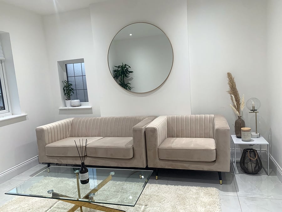 Slender Sofa - Mehveen